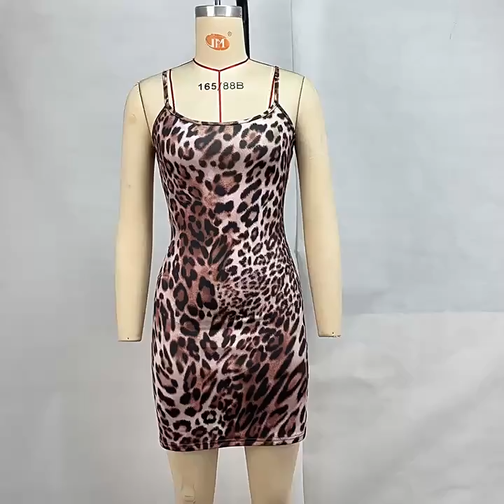 OM- 2025 European and American style women's leopard print sexy off-the-shoulder strapless dress with exposed back and hip skirt
